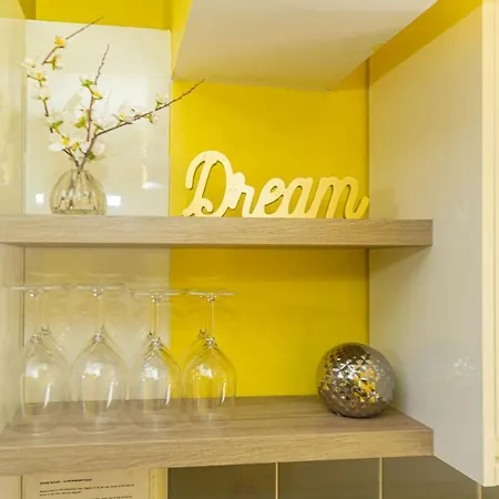 Superb Dwelling! Fast Wifi, Parking, Patchway Bristol
